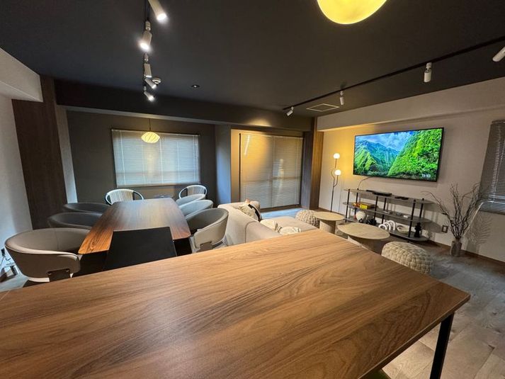 717_LIVING大阪難波 レンタルスペースの室内の写真