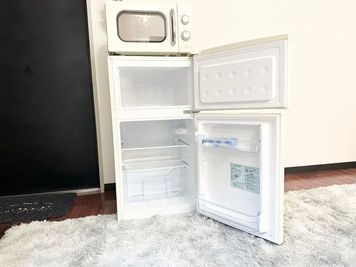 電子レンジ＆冷蔵庫はもちろん無料貸し出し - ロージア心斎橋 ロージア心斎橋🌹（角部屋/24h/地デジ&高速Wi-Fi）の設備の写真