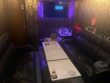 完全個室スペース　S2 BAR  SⅡの室内の写真