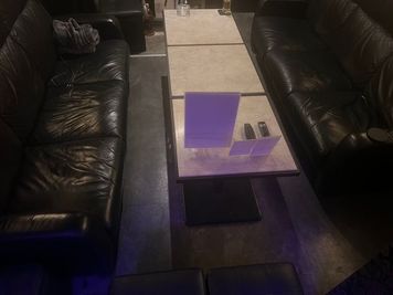 完全個室スペース　S2 BAR  SⅡの室内の写真