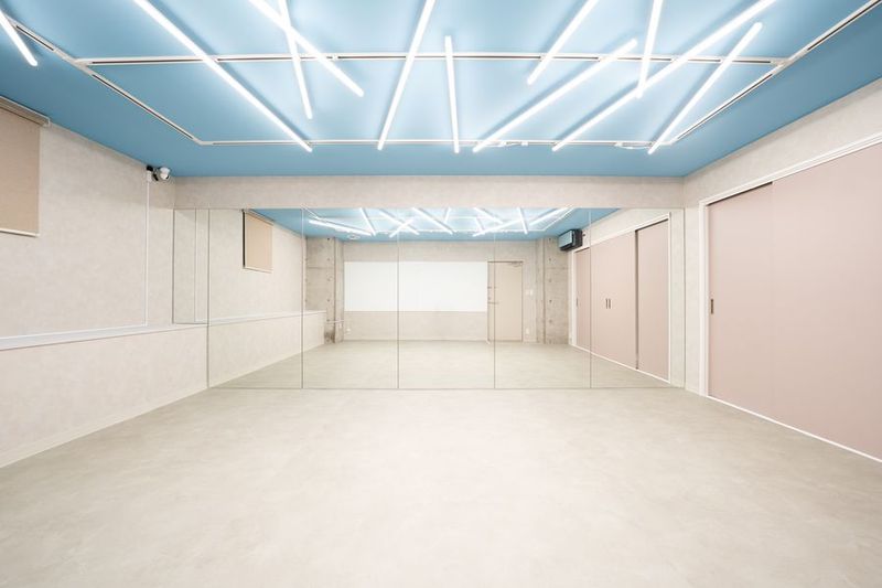 八王子駅前1Fダンスができるデザイン系レンタルスタジオラレーブ - レンタルスタジオ Rareve(ラレーブ) 八王子