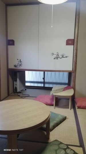 一軒屋2階和室5，5畳　神泉駅すぐ - ギャラリー雪月花ゆづか　