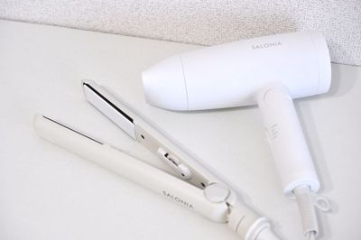 コテ・ドライヤー - レンタルサロン ゆかい上前津 レンタルサロン　ゆかい上前津の設備の写真