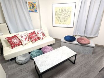 ルールーム 07 市川 パーティルームの室内の写真