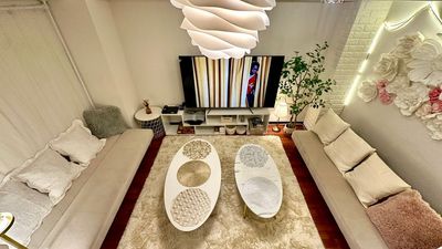 天井が高いのがこのスペースの魅力です - ロージア心斎橋 ロージア心斎橋🌹（角部屋/24h/地デジ&高速Wi-Fi）の室内の写真
