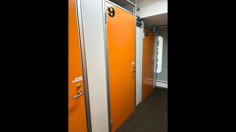 青山ライズオフィス会議室【No.9】 - 青山ライズオフィス