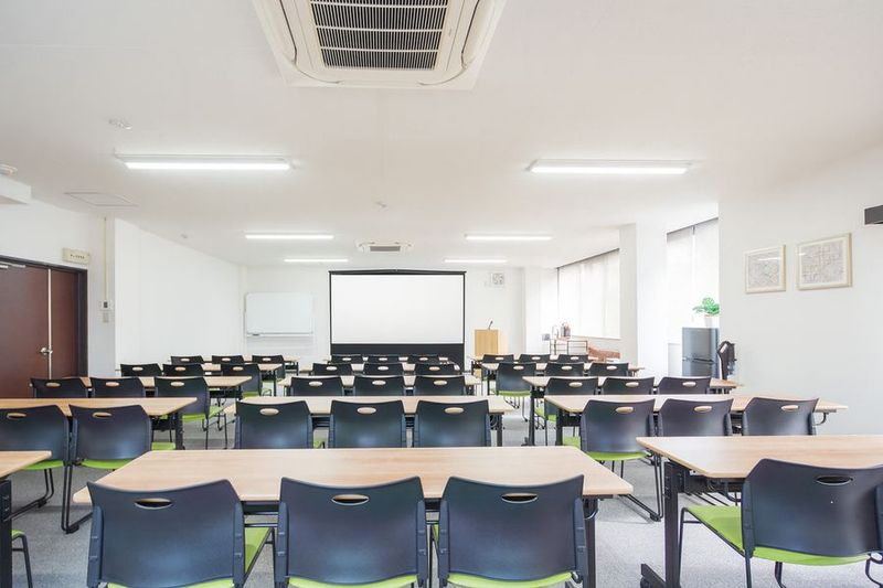 Brain会議室★新大阪 《Brain会議室新大阪》の室内の写真