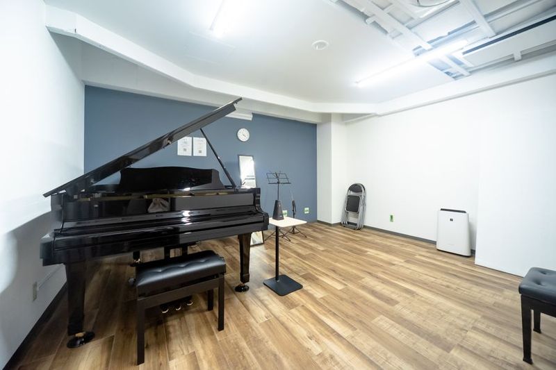 東別院防音室グランドピアノ音楽楽器練習室 - 東別院スペース