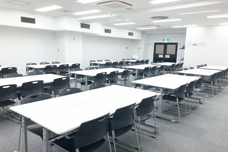 貸会議室 - 梅田 レンタルスペース会議室