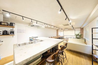 リノスペkitchen神田TYD【千代田区/神田駅】 リノスぺkitchen神田TYD【最大41名】の室内の写真