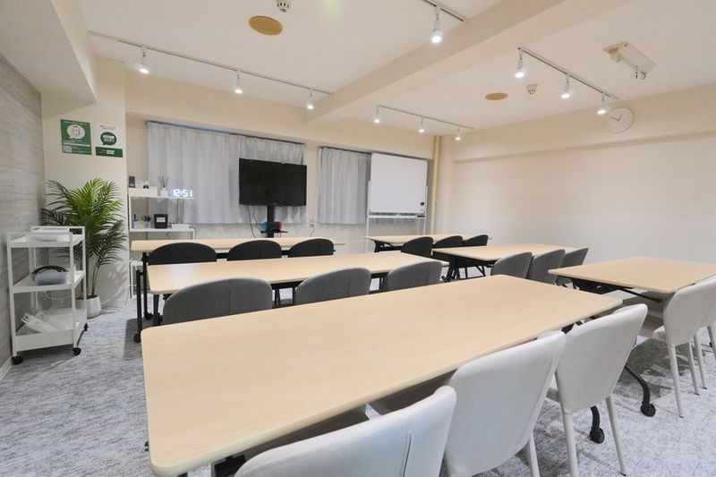 NEWOPEN★サニープレイス池袋 会議室・オフ会・撮影スペース - Sunny Place サニープレイス池袋