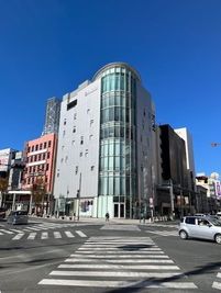 ヤマハミュージック浜松店 外観 - ミュージックアベニュー浜松 ピアノ防音部屋 709番教室の室内の写真