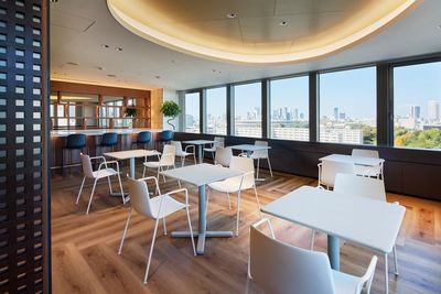 青山ビル11階（ジャスミー社内） Salon de Vert （サロンドヴェール）の室内の写真