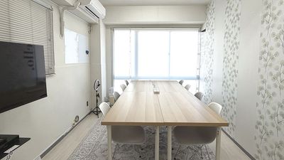 秋葉原徒歩1分【CocoBizXIII】貸会議室 秋葉原駅徒歩1分/会議/ボードゲーム/撮影CocoBizXIIIの室内の写真