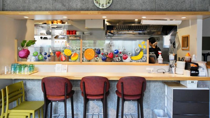 客席側から見える厨房スペース - 下北沢TheBeetレンタルスペース 飲食店の厨房付きレンタルスペースの室内の写真