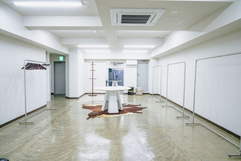 New Authentic Space New Authentic　スペースBの室内の写真