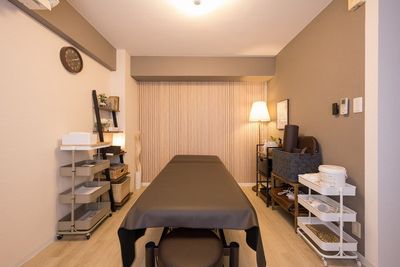 Relax Salon（りらくサロン）渋谷道玄坂 レンタルサロンの室内の写真