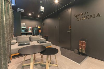 795_SpemoCINEMA京都五条2nd レンタルスペースの室内の写真