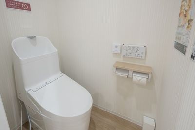 ウォシュレット付きトイレ - oh!good!space レンタルスペースの室内の写真