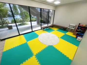 【ママ会・パーティー・お誕生日会に最適】用途に合わせて全3部屋から選べる多目的スペース★ - 親子サロン-LaPark-(ラパーク) 岸辺店