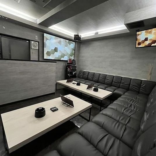 カラオケ・ダーツ完備パーティスペース - privateBAR 鈴-BELL-