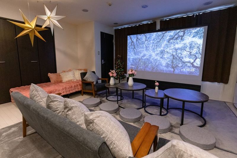 usy　黒 - 元町駅2分<24H>パーティ❤女子会❤映画鑑賞❤デート❤大型画面