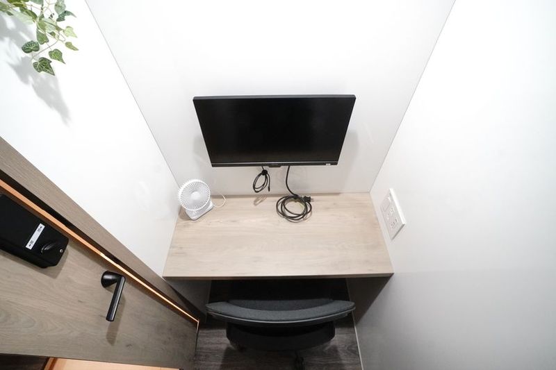 ワークブース海老名マルイNo.6 - 【ワークブース海老名マルイ】