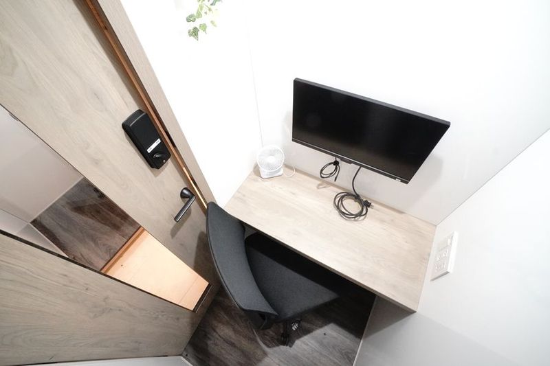 ワークブース海老名マルイNo.6 - 【ワークブース海老名マルイ】