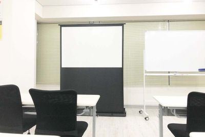 本町Bレンタルスペース貸会議室 会議室の設備の写真