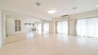 ✨ NEW OPEN  鶴見駅徒歩3分　明るく清潔な鏡張りスタジオ - レンタルダンススタジオPallet鶴見