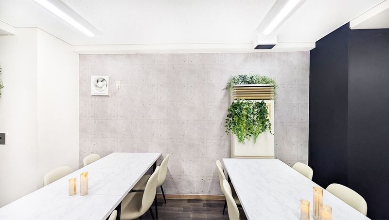 東新宿駅徒歩2分｜最大30名着席｜打ち上げ＆パーティー[79] - 【Glow新宿】