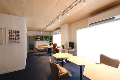 共用フリーアドレス - しろくまビルヂング 【熊谷】しろくまレンタルオフィス/自習室/の室内の写真