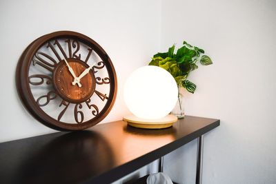 ゆったりと過ごせる静かな空間で、施術・リラクゼーション・カウンセリングなどにご利用いただけるプランです。
施術ベッドや備品を利用したい方向けの内容となります。 - Salon Lili+ YAMATO Salon Lili＋ YAMATO サロン利用プランの室内の写真