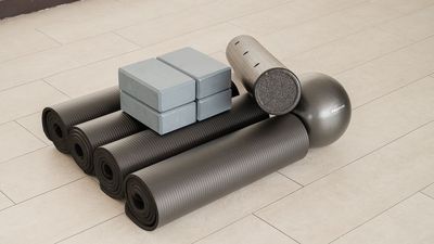 ヨガマット・ブロック完備。すぐにレッスンを開始できます。 - PALETTEスタジオ 百合ヶ丘の室内の写真