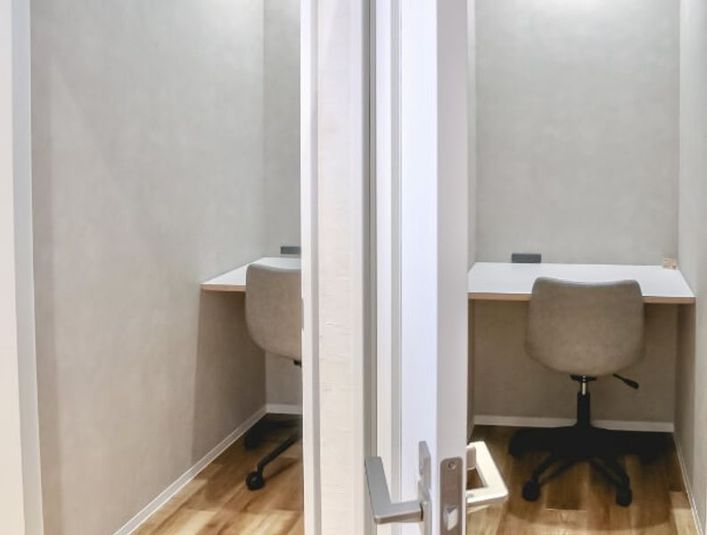 【個室】カフェ＆コワーキングGARAGE MACHIDA境川店 - GARAGE MACHIDA 境川店