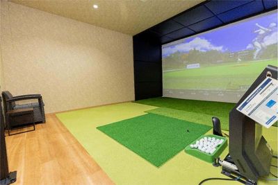 マイゴル岡山富町店の室内の写真