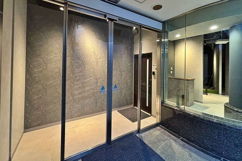 マイゴル田園調布駅前店 - マイゴル田園調布駅前店