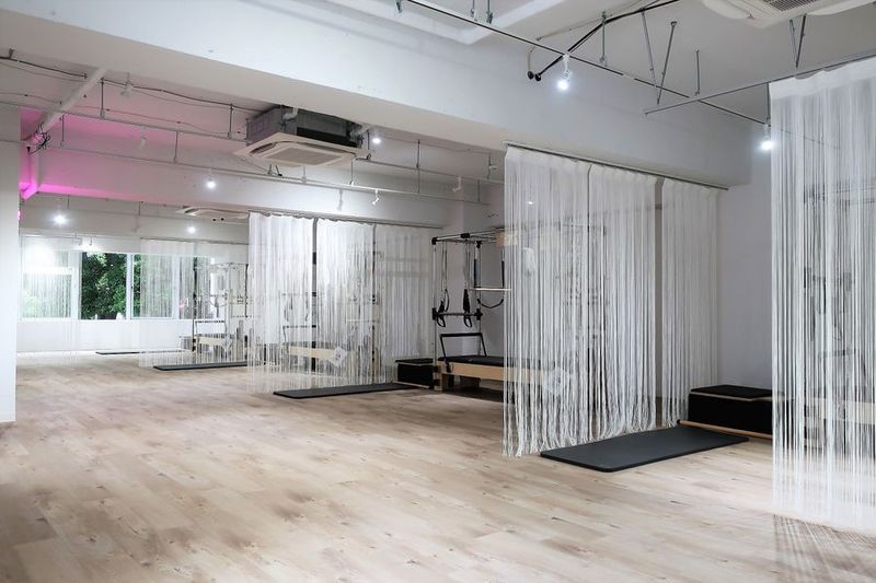 マシンピラティス・ヨガレンタルスタジオ 関内店ブース④ - sr pilates studio 関内