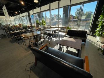 掛川駅2分！アクセス便利！気軽に使えるスペース！！ - やさいバス食堂掛川店