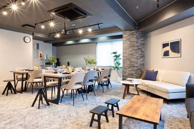 814_MillionLOUNGE新橋・御成門の室内の写真