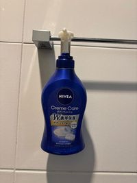 ボディソープ - ビビットジム ビビットゴルフ 名古屋高岳店 シャワールームの室内の写真