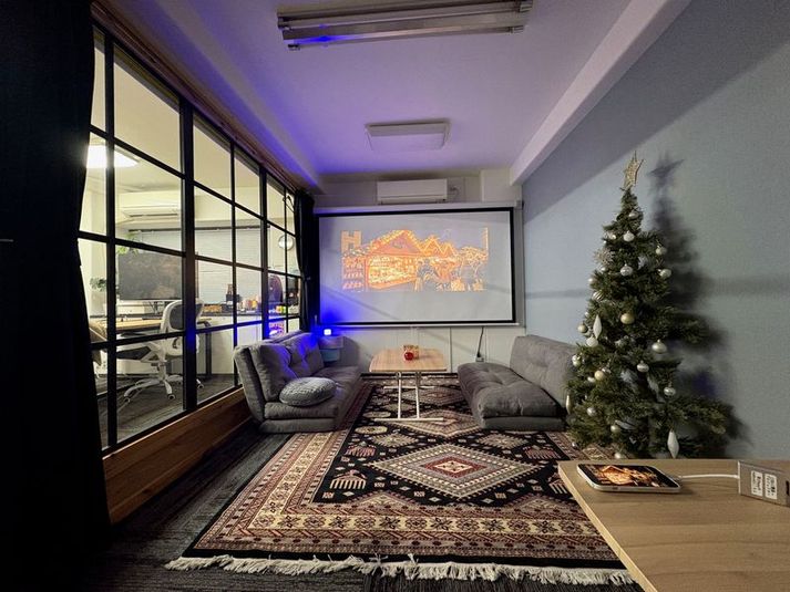 【シアタールーム】貸切パーティースペース【推し活・女子会】 - 【大阪メトロ御堂筋「本町」駅徒歩2分 】オレンジワーク本町店