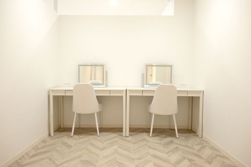 LULU HOUSE - LULU HOUSE