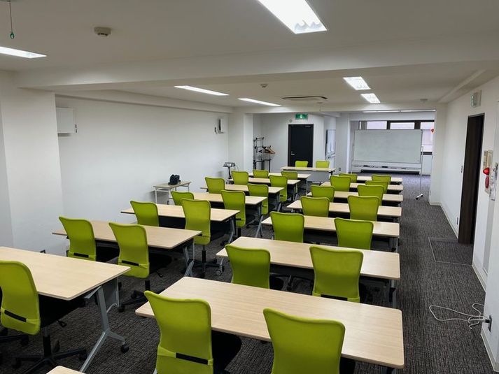 ムゲン日本橋ビル8階(最上階) 貸会議室 - ムゲン日本橋ビル