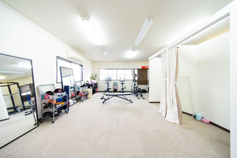 二俣川駅徒歩3分 加圧スタジオReBody - 加圧スタジオReBody