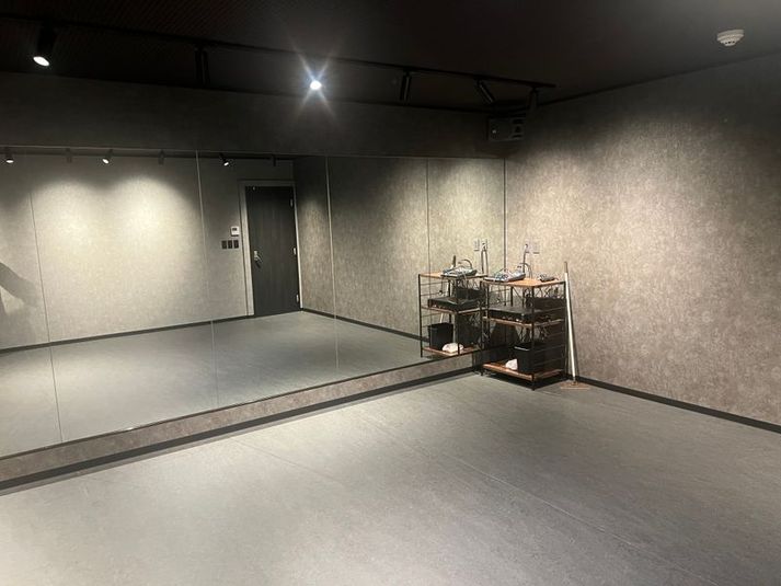 山城校『Bスタジオ』 ダンス 余興 カルチャースクール ／貸切 - B.I.G. DANCESTUDIO 山城校