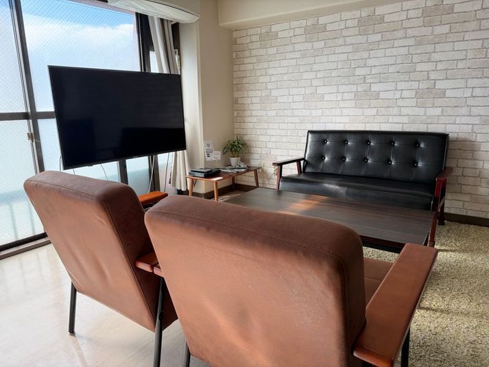 【熊本並木坂徒歩1分】オフ会・撮影・貸し会議室・パーティスペース - レンタルスペースベリー上通並木坂店