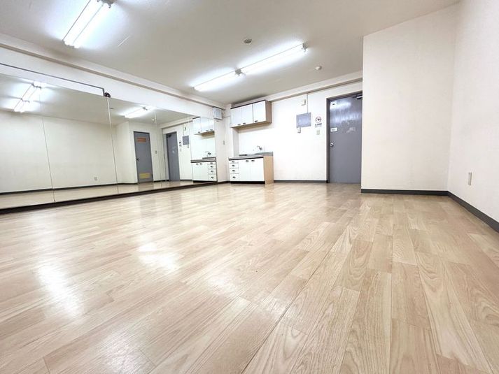 Studio LEAF  新宿C - KS レンタルスペース新宿