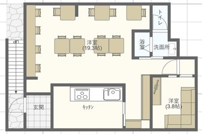 カフェテーブルは自由に並び替え可能です。キッチンはありますが、調理器具はありません。持ち込みや出前での飲食がおすすめです。 - 中央線日野駅 ３００種類のボードゲームで遊べるレンタルスペース 【１７～２０名用/無料駐車場あり】坂の上のレンタルスペースの室内の写真
