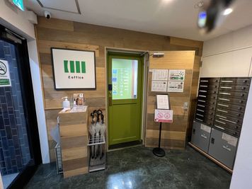 いいオフィス恵比寿 【恵比寿駅徒歩1分】2名個室（ブース3）【5階】の室内の写真